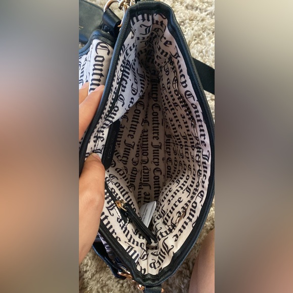 Juicy Couture Cross Body Purse - Picture 5 of 9